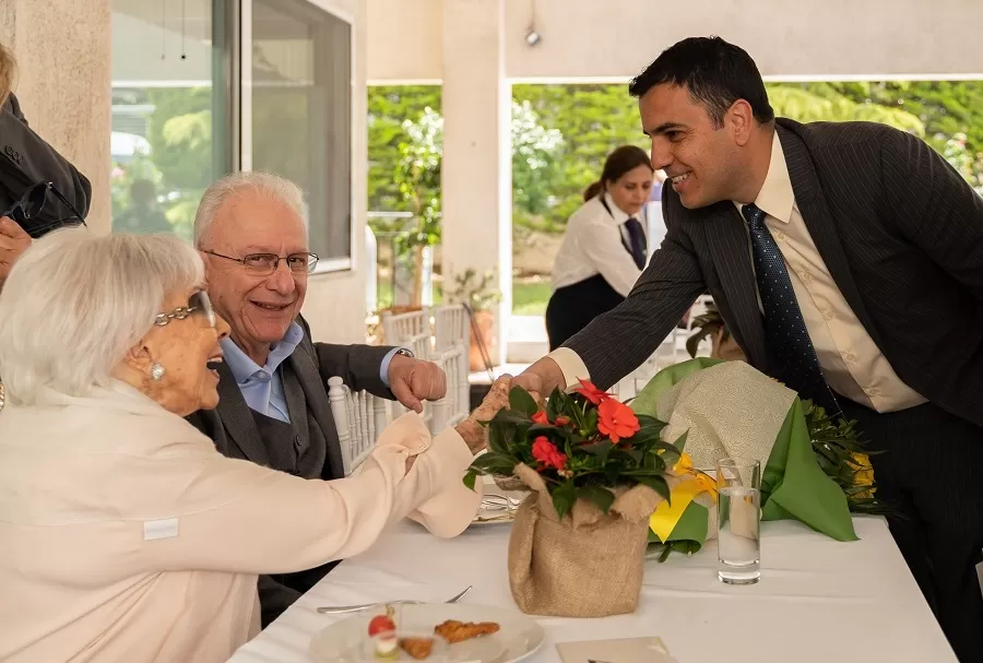 DSC070831 Υπερσύγχρονο ακτινοσκοπικό σύστημα C-ARM ZIEHM VISION RFD, δωρεά της Αλίκης Περρωτή-Κωνσταντοπούλου